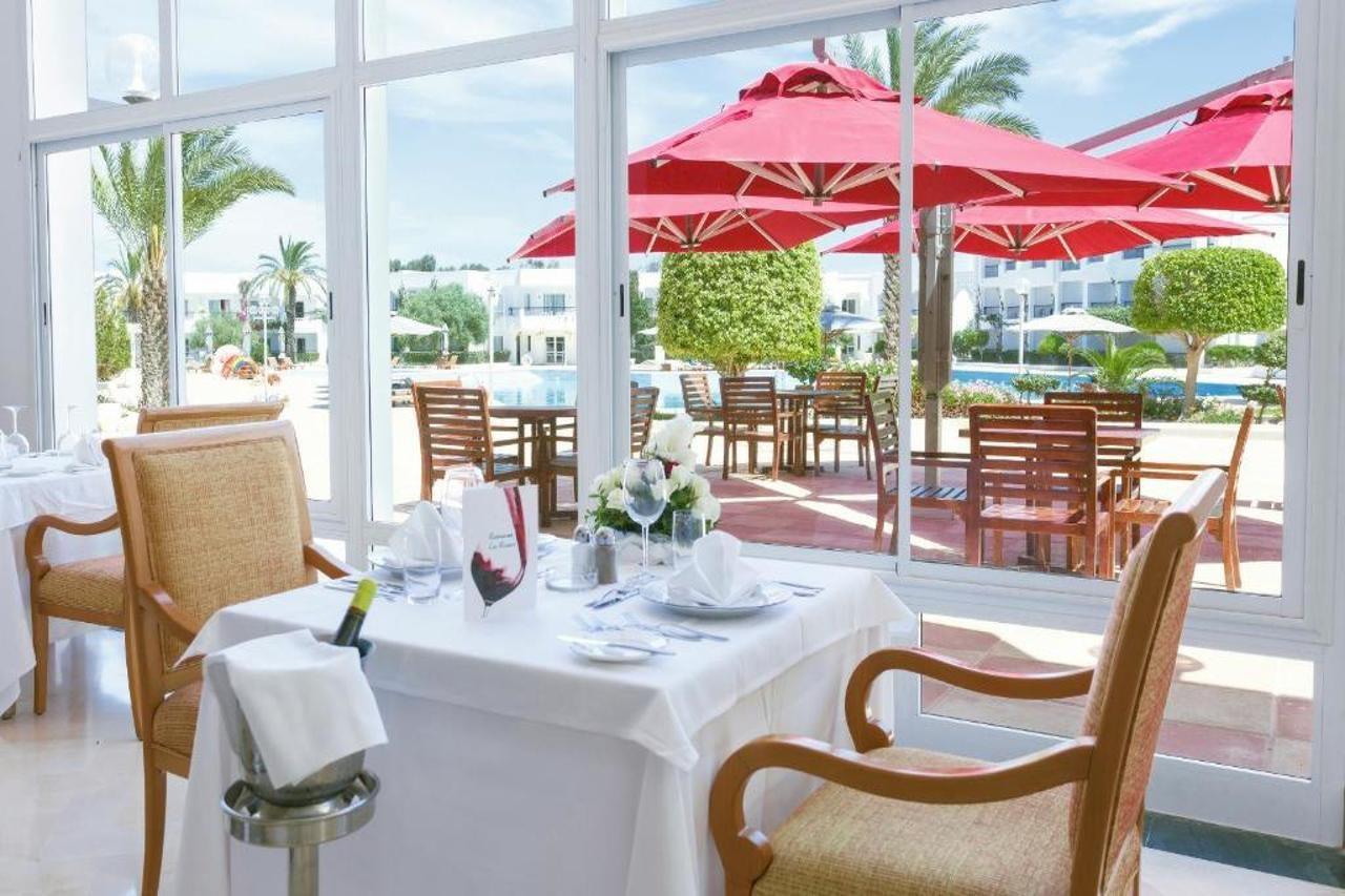 El Mouradi Gammarth Hotel Buitenkant foto The Beach Club