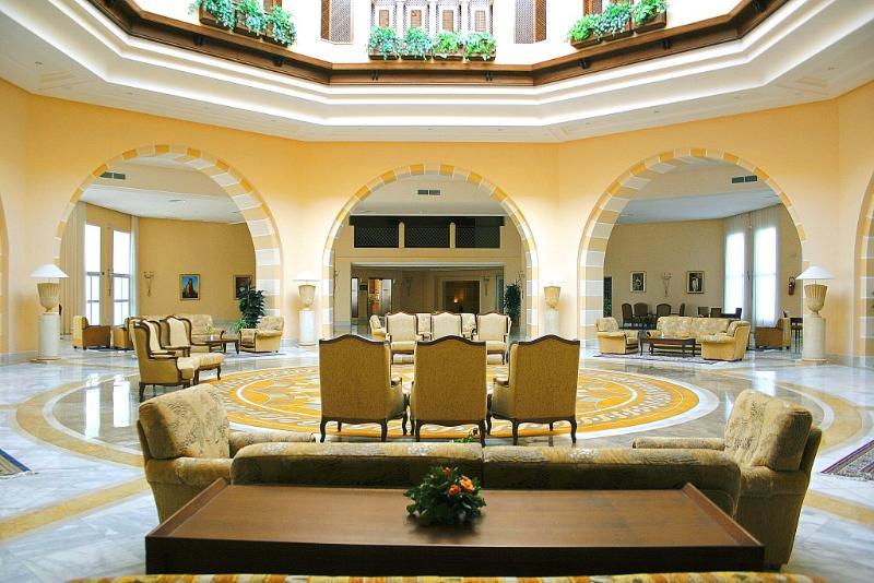 El Mouradi Gammarth Hotel Buitenkant foto Interior of the hotel