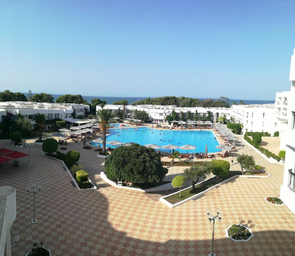 El Mouradi Gammarth Hotel Buitenkant foto A view of the resort